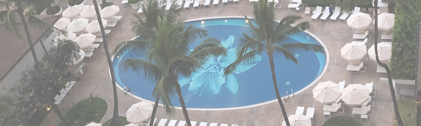 ハレクラニ プール